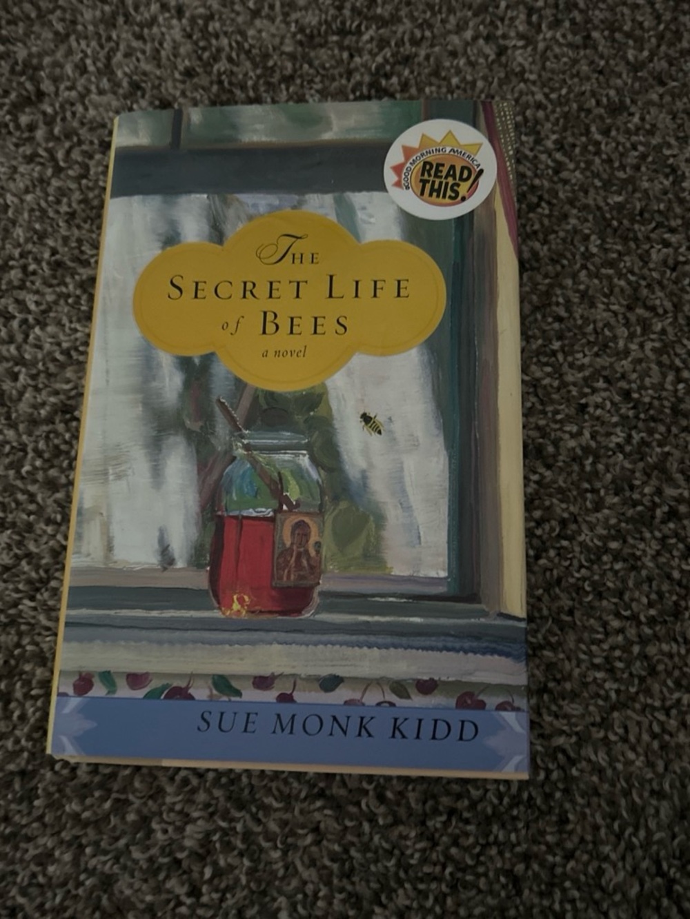 The Secret Life of Bees by Sue Monk Kidd - Yellow Cover